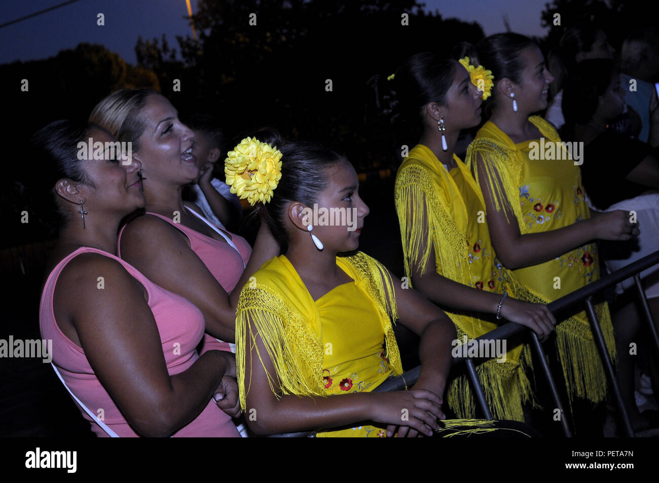 Performance of the students of the guitar and dance classes of the