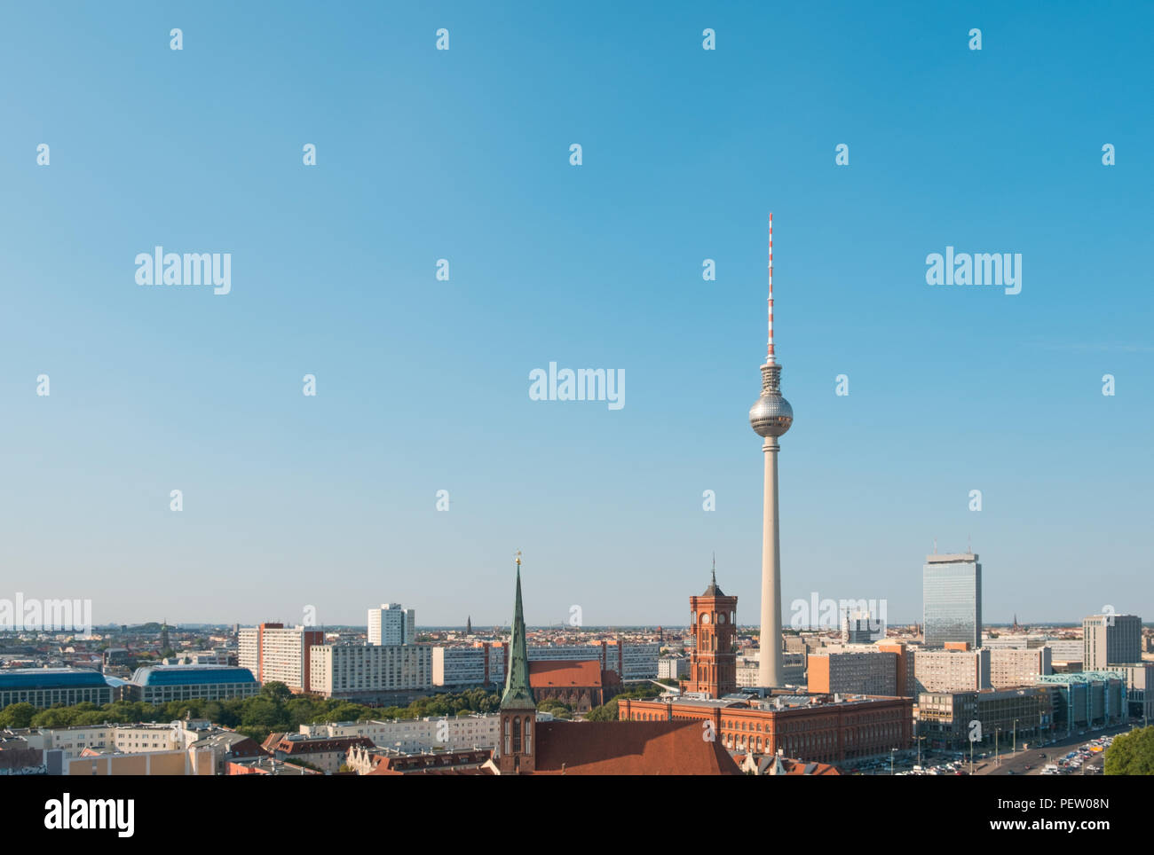 Aerial tv tower hi-res stock photography and images - Alamy