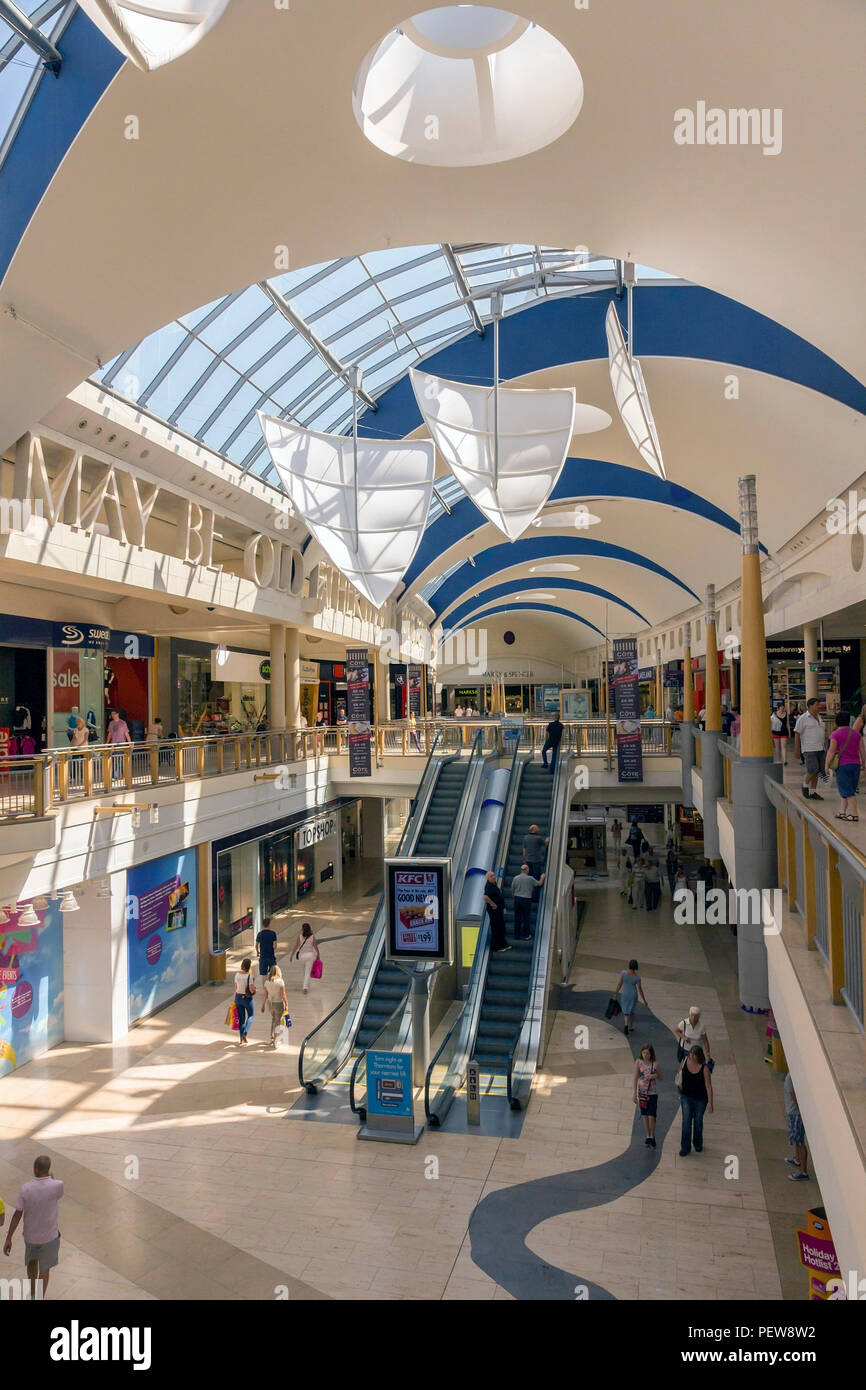 Bluewater Shopping Centre in Greenhithe - Tours and Activities