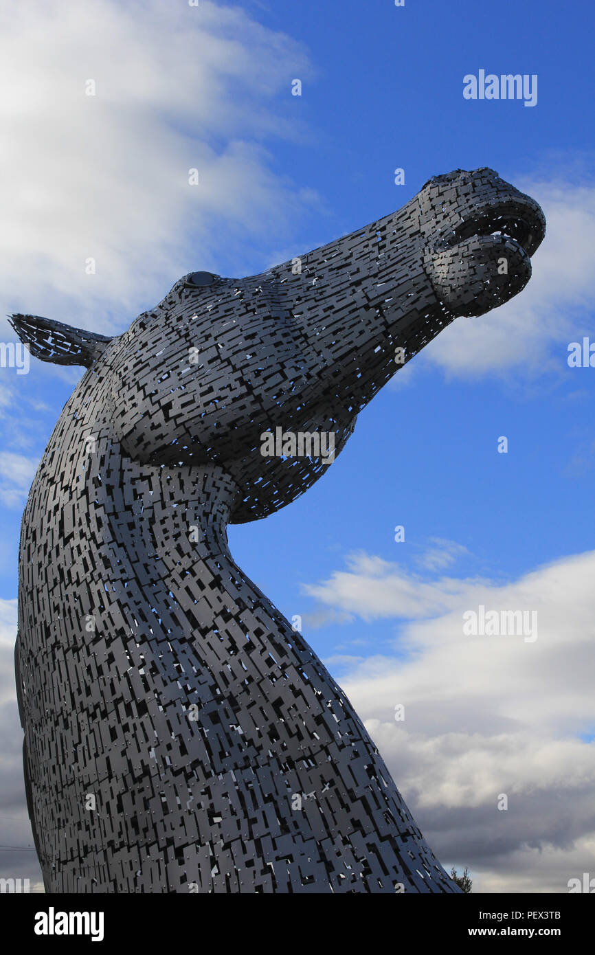 Worlds largest equine sculpture hires stock photography and images Alamy