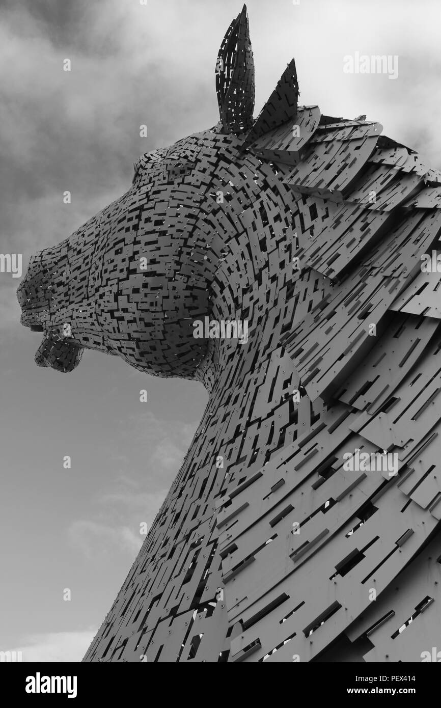 Worlds largest equine sculpture hires stock photography and images Alamy