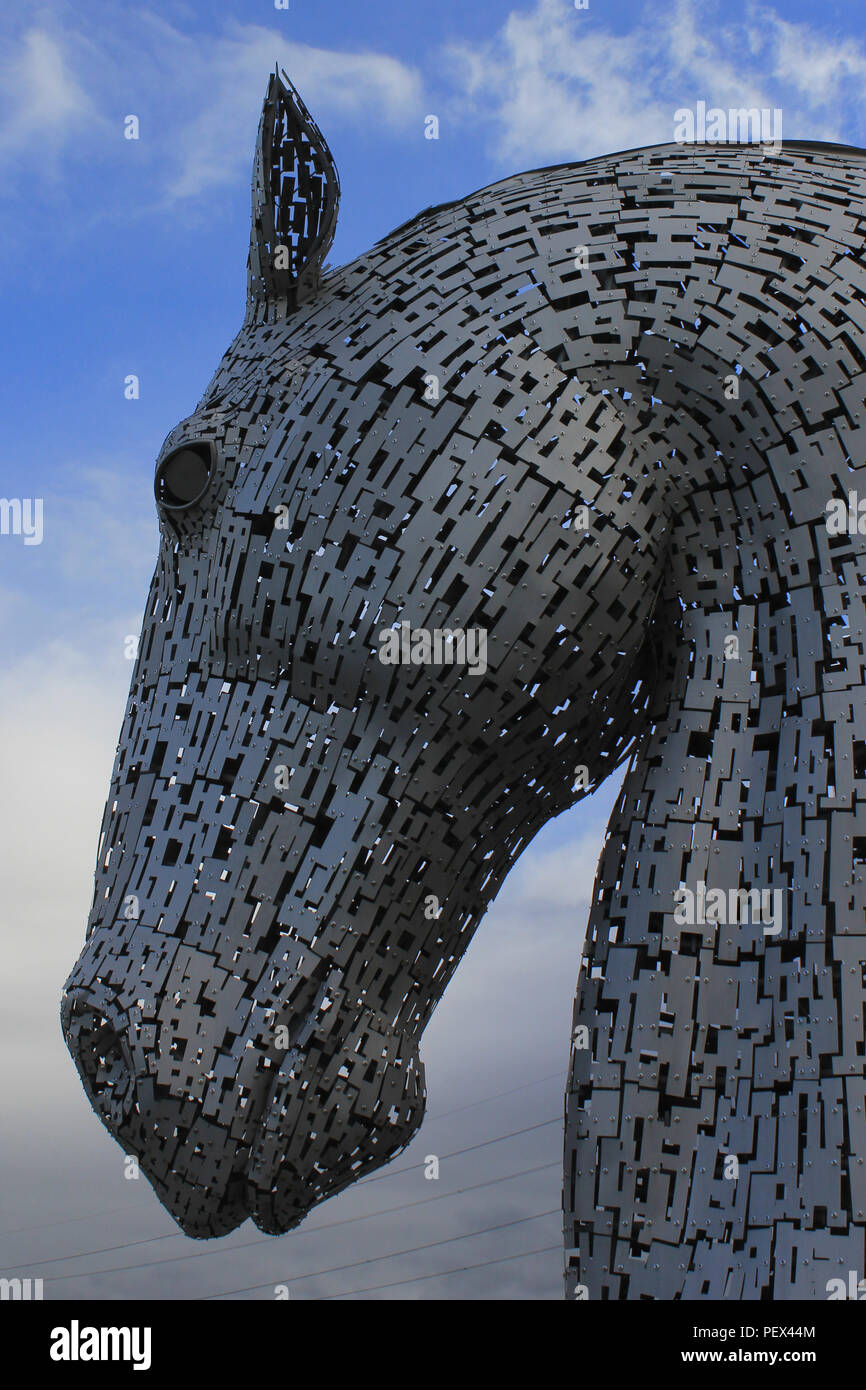 Worlds largest equine sculpture hires stock photography and images Alamy