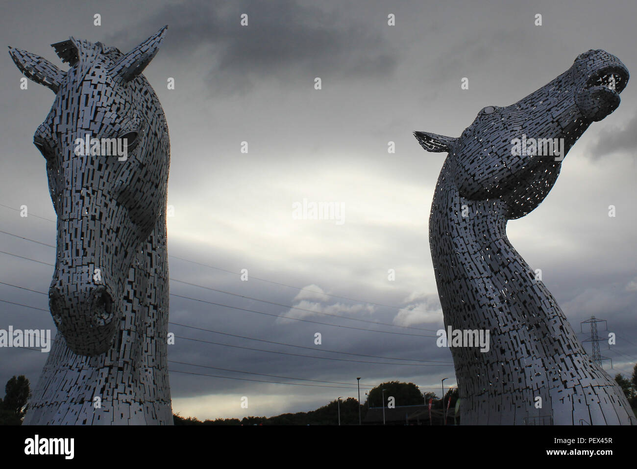 Worlds largest equine sculpture hires stock photography and images Alamy