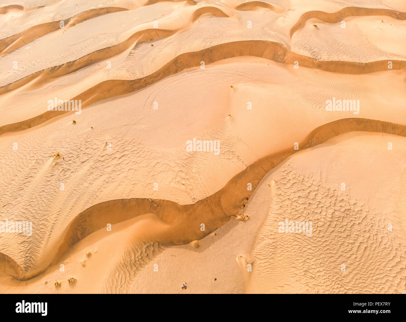 aerial view of sand dunes in a desert near Dubai Stock Photo - Alamy