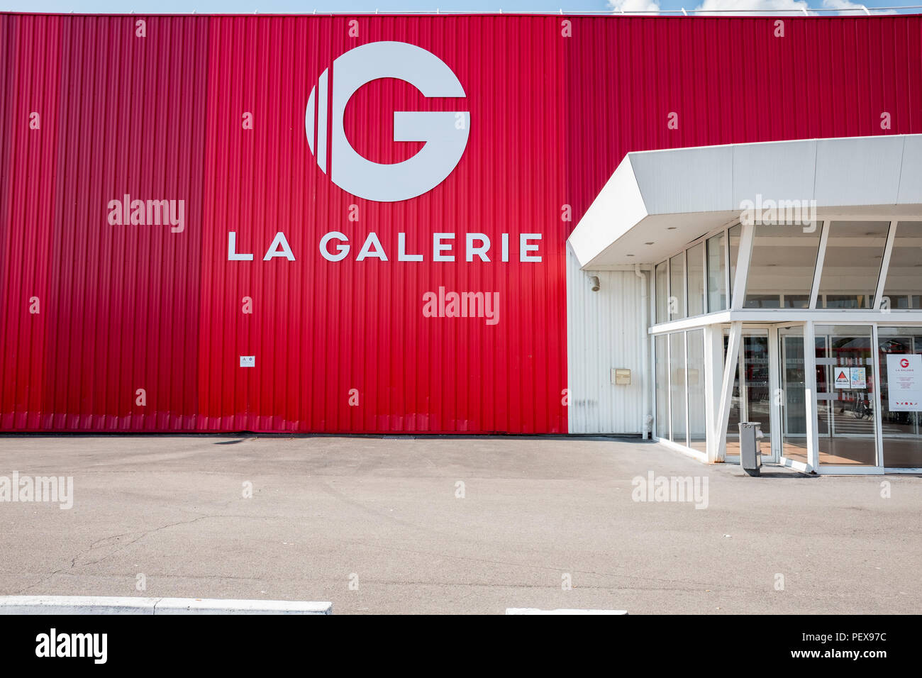 Front of the La Galerie (G) supermarket at Dijon, France. Stock Photo