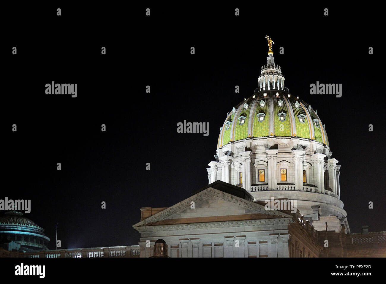 Harrisburg Capitol Dome Hi Res Stock Photography And Images Alamy