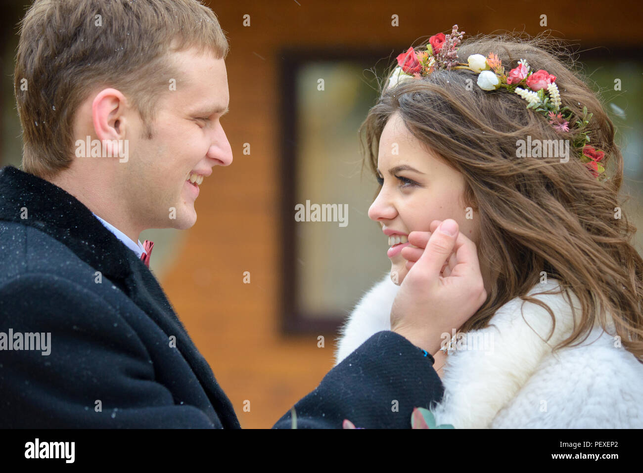 Beautiful married couple in the wedding day Stock Photo Alamy