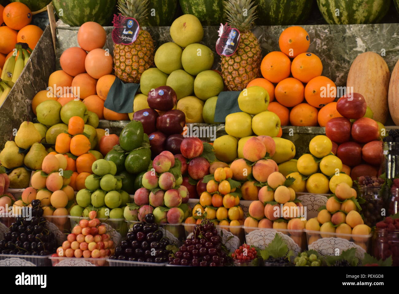 Fresh Colorful Fruit Displayed In A Food Stall Stock Photo - Alamy