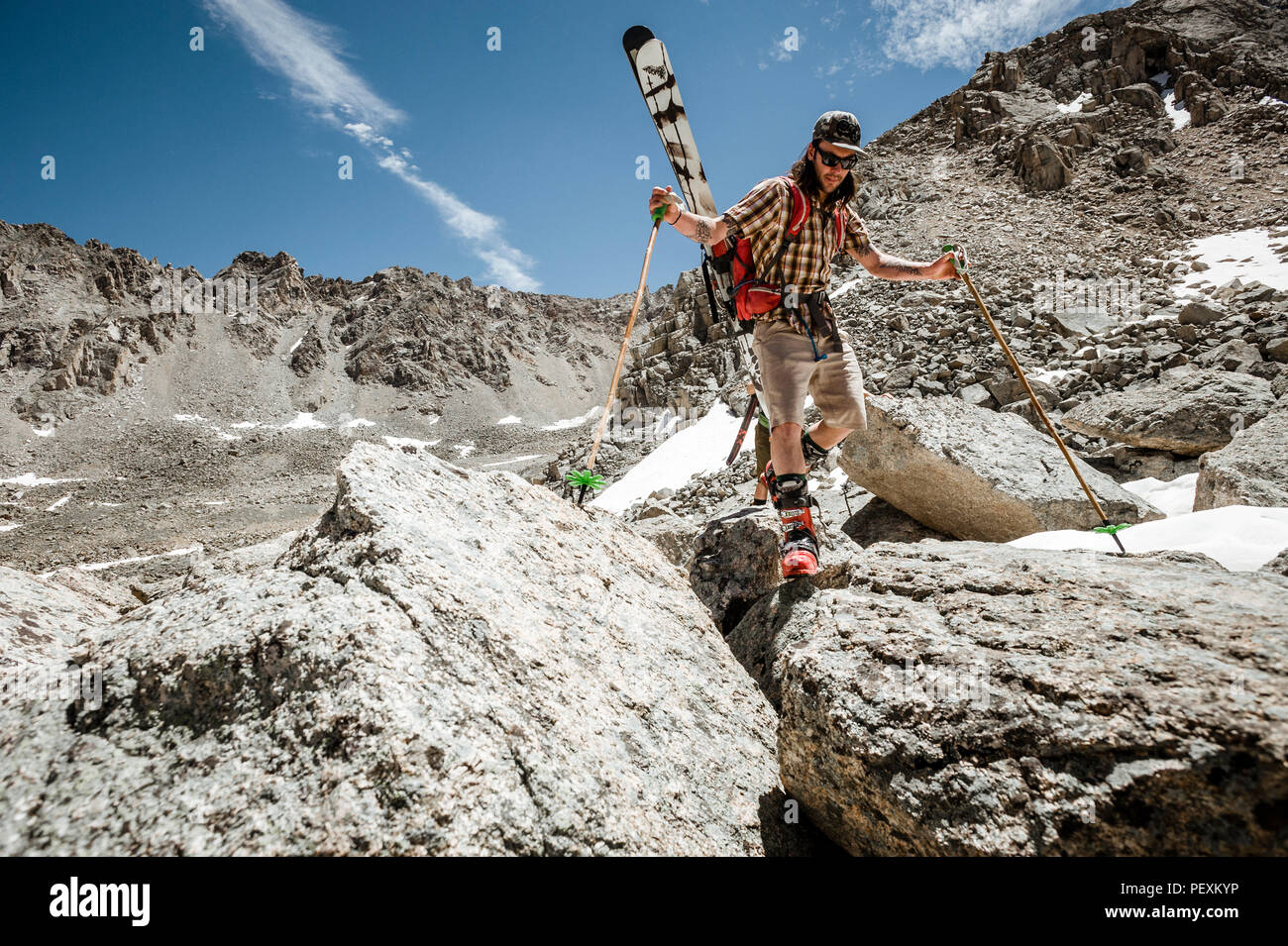 Outdoor rocks and mountains hi-res stock photography and images - Alamy