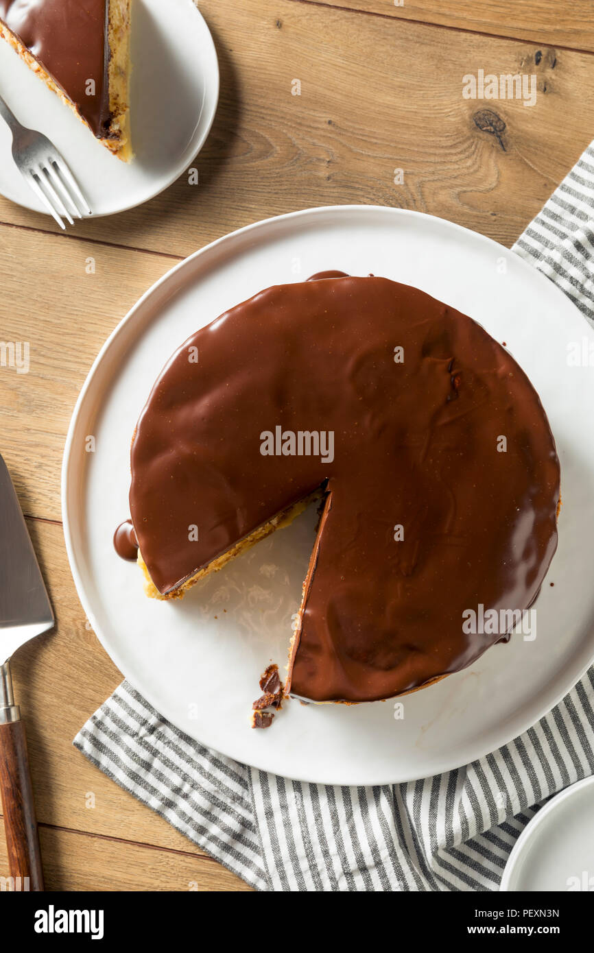 Homemade Chocolate Boston Cream Pie Ready to Eat Stock Photo Alamy