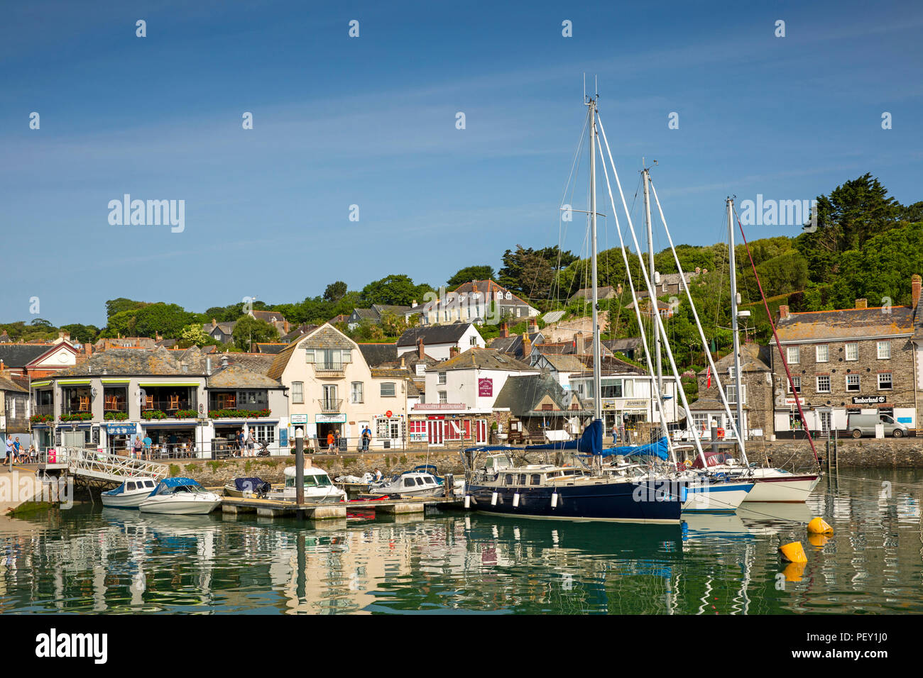 Old fishing boats padstow hi-res stock photography and images - Alamy