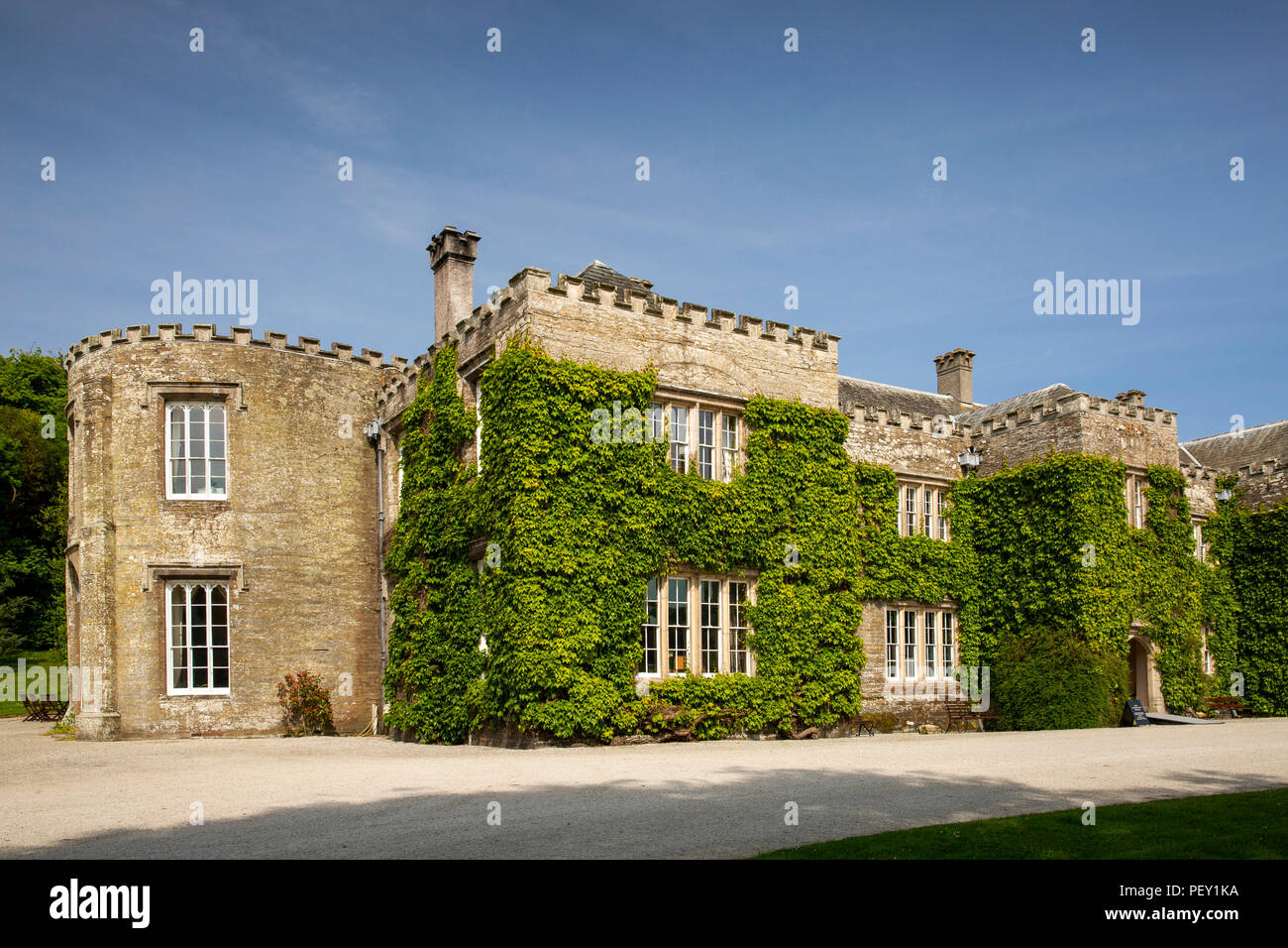 UK, Cornwall, Padstow, Prideaux Place, 1592 home of the Prideaux-Brune family Stock Photo