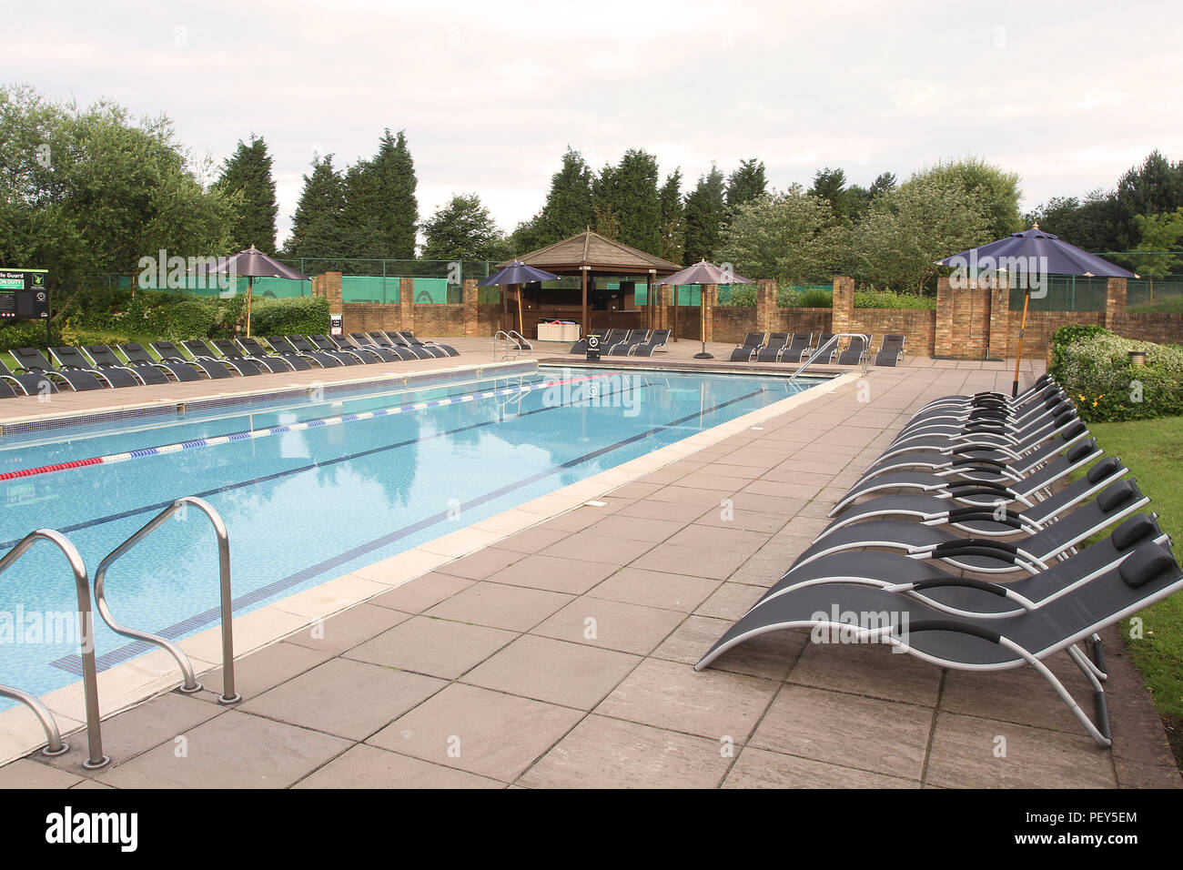 David Lloyd Epsom >> David Lloyd Leisure Stock Photos David Lloyd Leisure Stock David Lloyd Epsom >> David Lloyd Leisure Stock Photos David Lloyd Leisure Stock