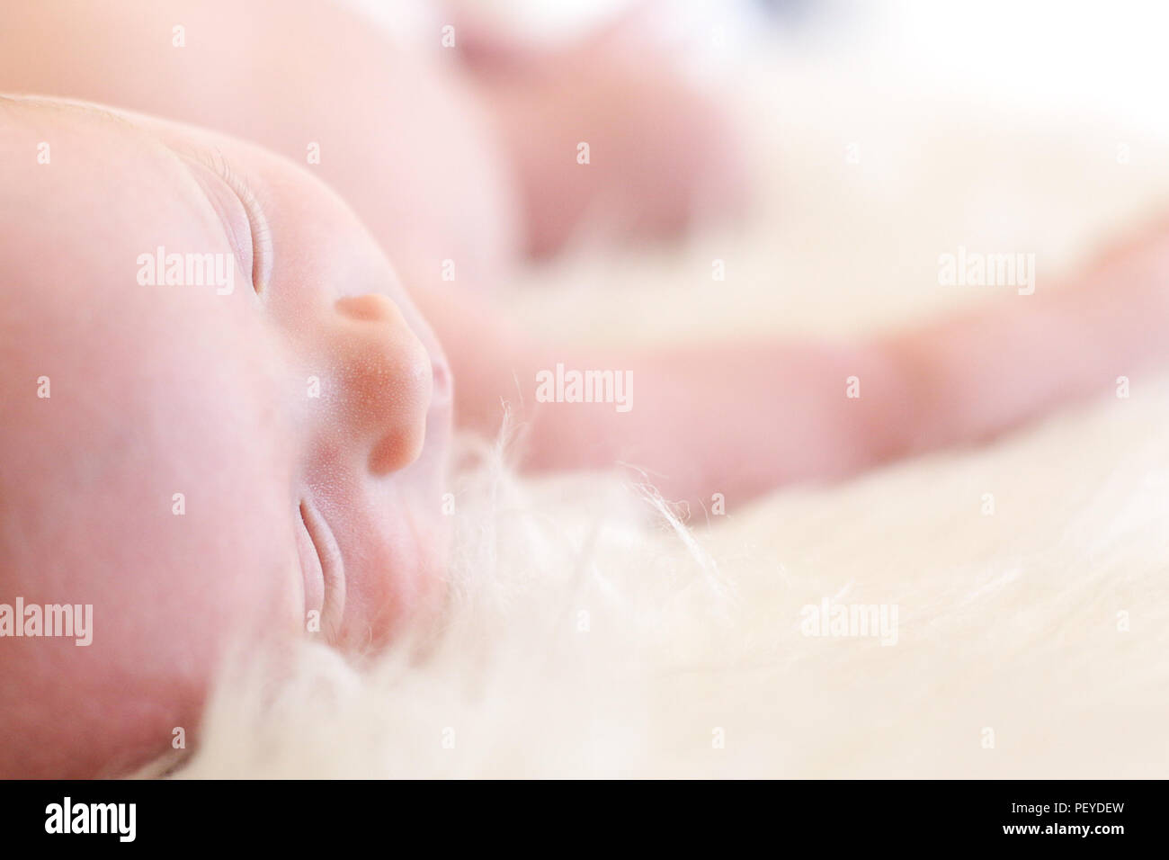 Newborn baby hospital delivery hi-res stock photography and images - Alamy
