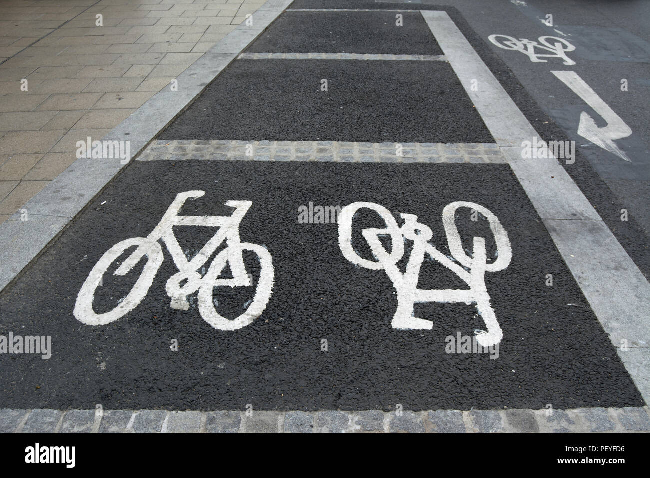 cycle lane markings in kingston upon thames, surrey, england Stock