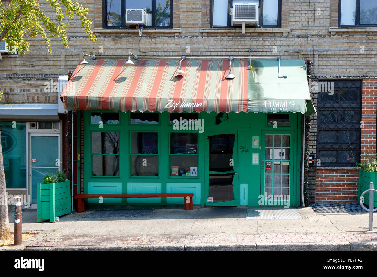 Zizi limona hires stock photography and images Alamy