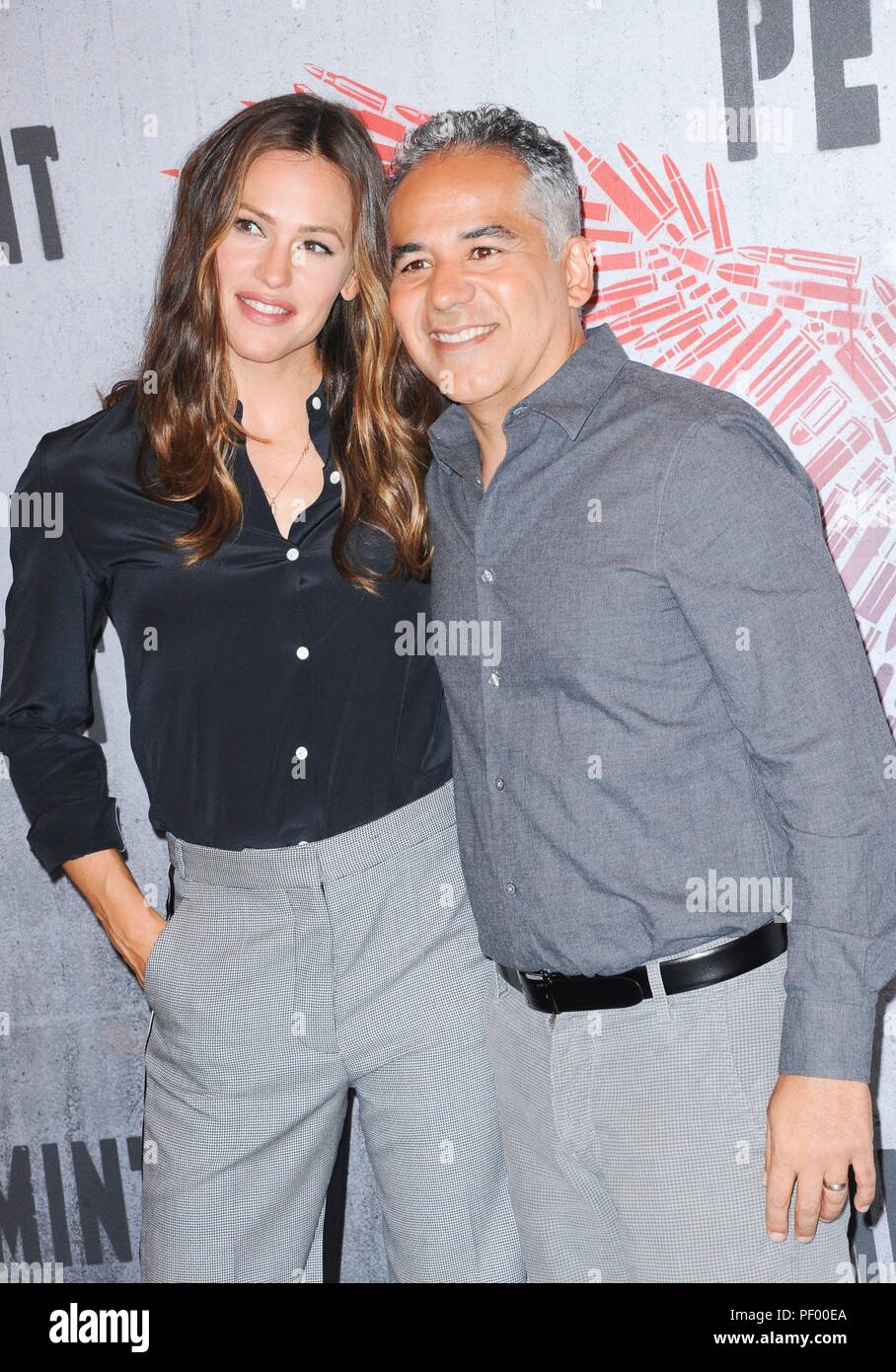 Beverly Hills, CA. 17th Aug, 2018. Jennifer Garner, John Ortiz Photo Call for PEPPERMINT Cast Photo Call, Four Seasons Hotel Los Angeles At Beverly Hills, Beverly Hills, CA August 17, 2018. Credit: Elizabeth Goodenough/Everett Collection/Alamy Live News Stock Photo