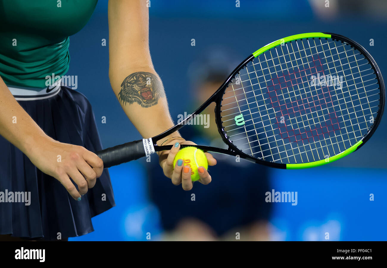 Ohio, USA. August 17, 2018 - Aryna Sabalenka of Belarus in action during her quarter-final match at the 2018 Western & Southern Open WTA Premier 5 tennis tournament. Cincinnati, Ohio, USA. August 17th 2018. Credit: AFP7/ZUMA Wire/Alamy Live News Stock Photo