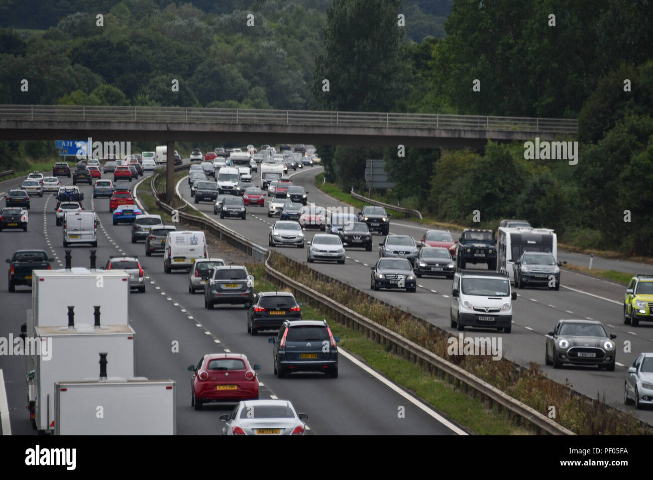 M5 Taunton, somerset, UK. 18th August 2018. Heavy holiday traffic into  and out of Cornwall continues to cause chaos on the roads in the South West. Credit: Simon Maycock/Alamy Live News Stock Photo
