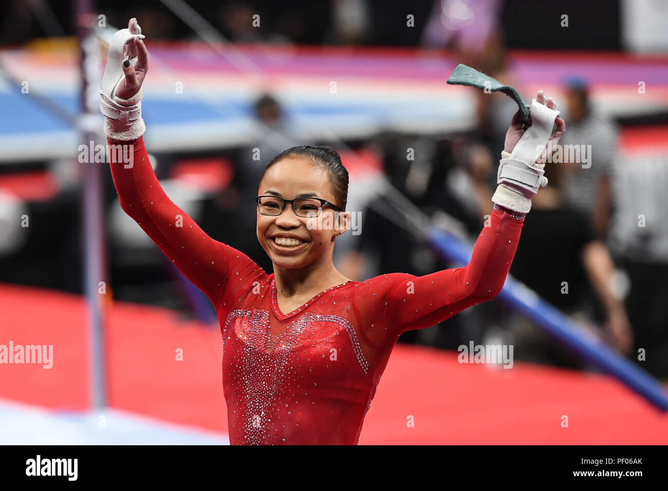 Boston, Massachussetts, USA. 17th Aug, 2018. MORGAN HURD waves to fans during the first round of competition at TD Garden in Boston, Massachusetts. Credit: Amy Sanderson/ZUMA Wire/Alamy Live News Stock Photo