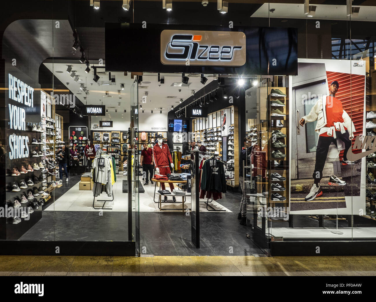 Krakow, Poland. 20th Mar, 2018. Sizeer store at Bonarka City Center.The  city of Krakow is located in southern Poland and it is the second largest  city in terms of population in Poland,