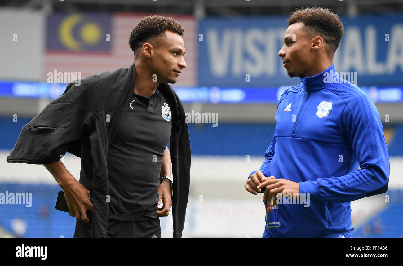 Cardiff City S Josh Murphy Right Speaks To Twin Brother Newcastle United S Jacob Murphy Before The Premier League Match At The Cardiff City Stadium Stock Photo Alamy