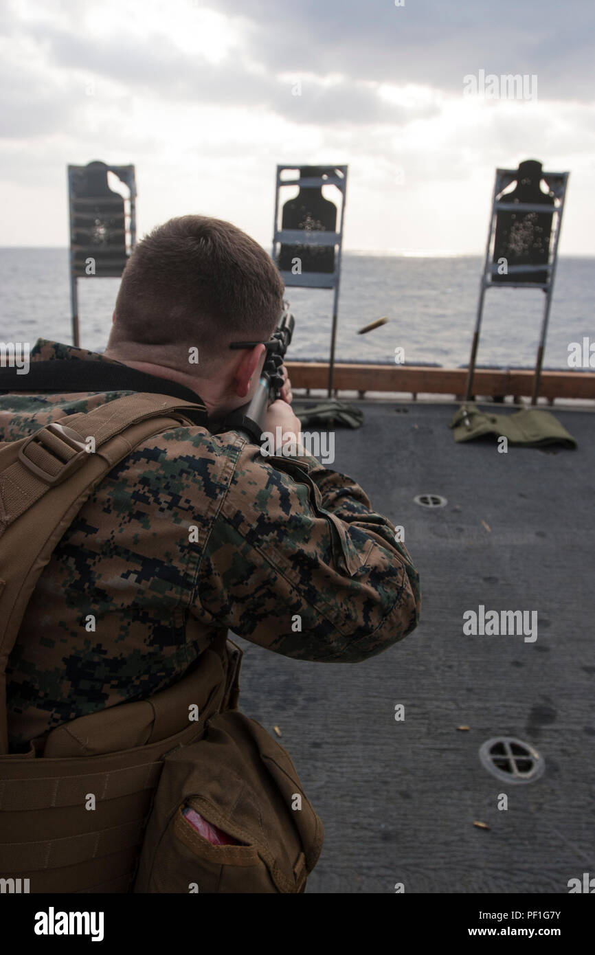 Get Sota les decoracions marines For iPhone