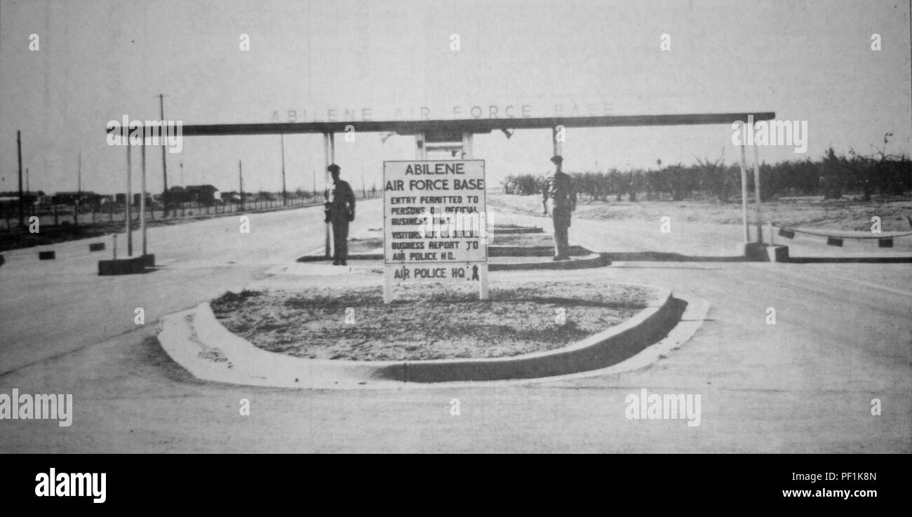 Air force base housing Black and White Stock Photos & Images - Alamy