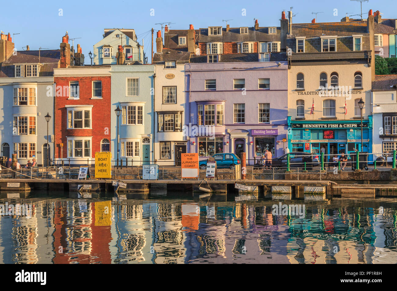 weymouth-seaside-town-picturesque-harbour-and-beach-front-dorset