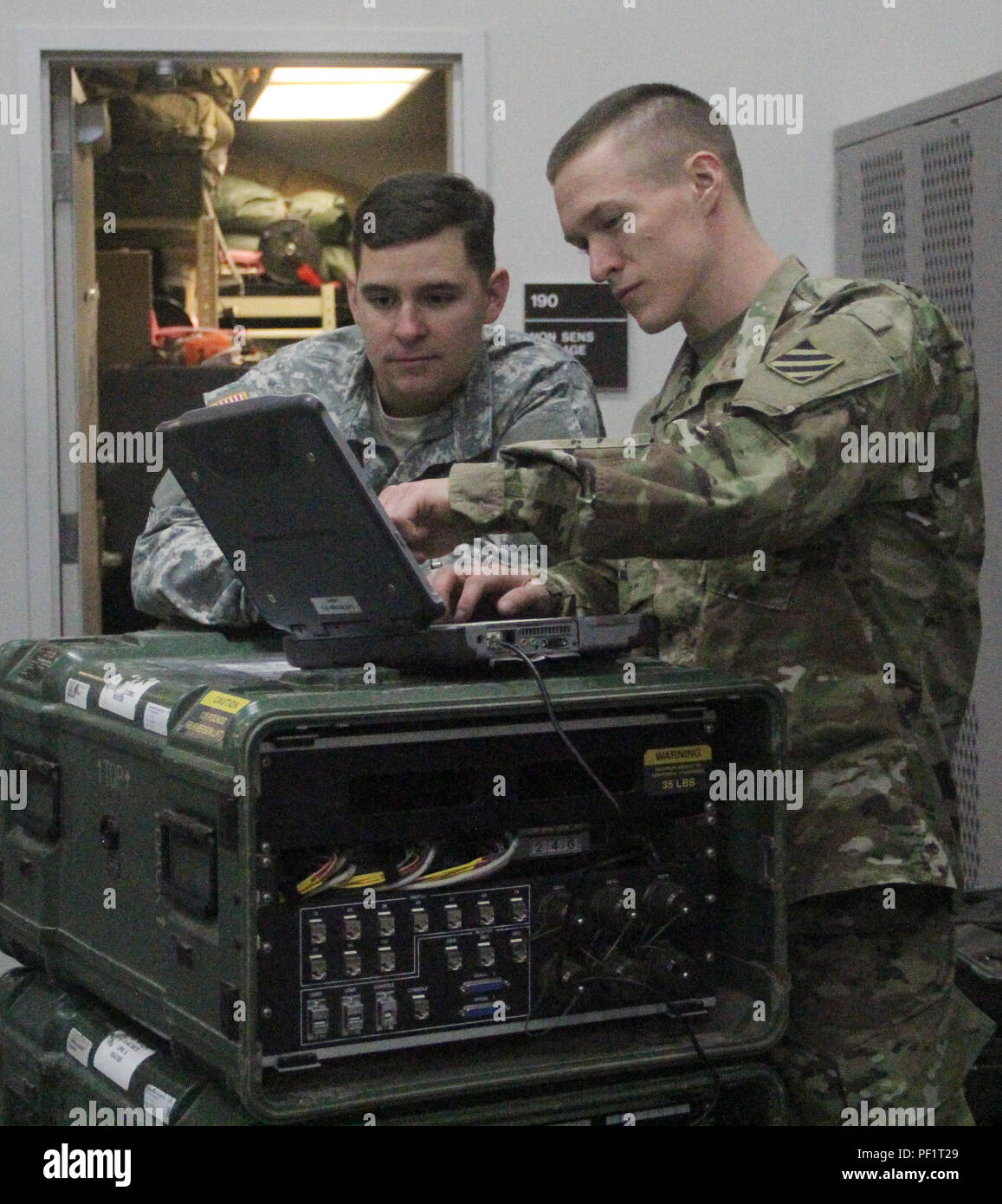 Signal Soldiers from Company C, 9th Brigade Engineer Battalion, 2nd ...