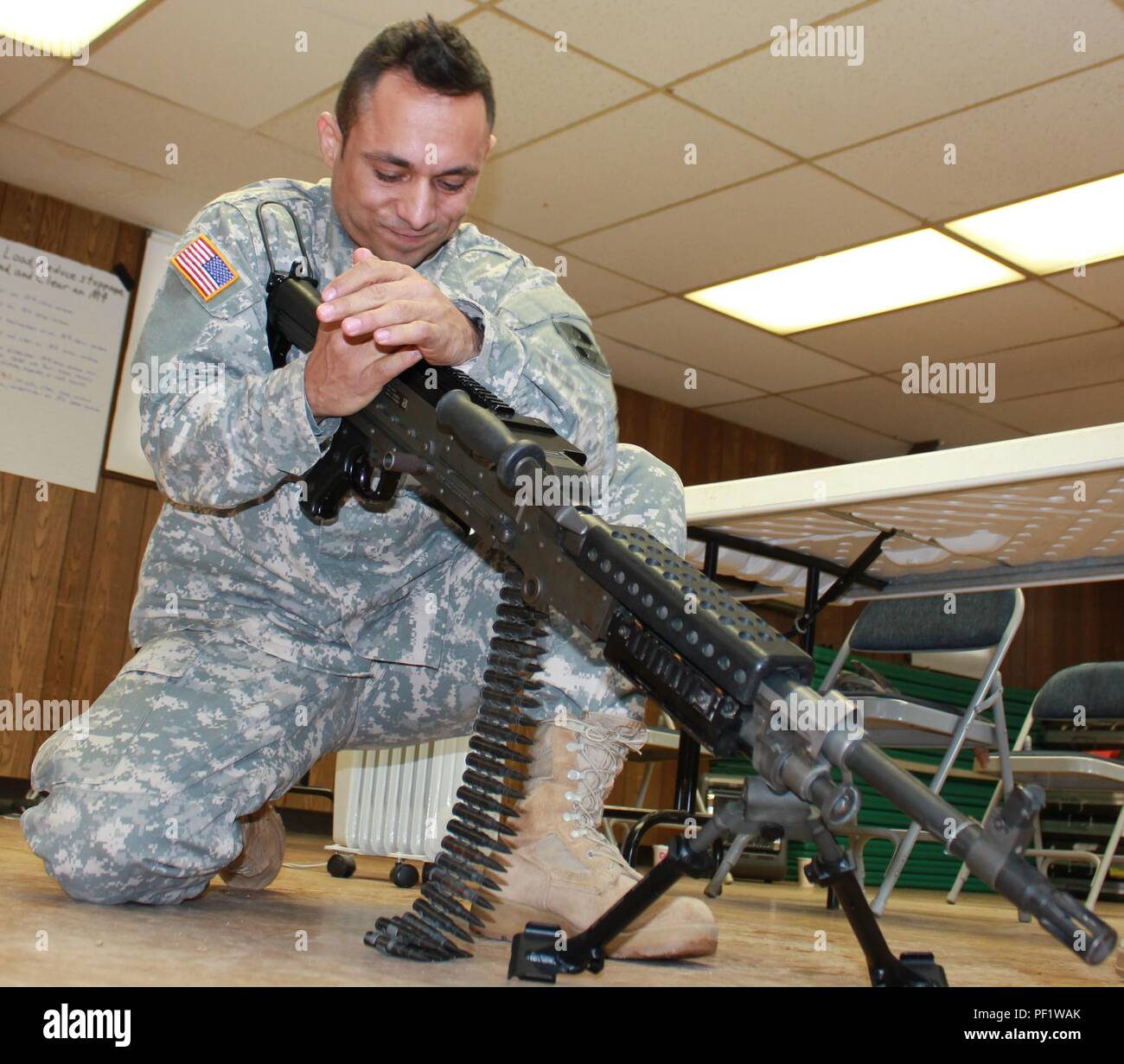 Maryland Guardsman 1st Lt. William Heath performs army warrior tasks