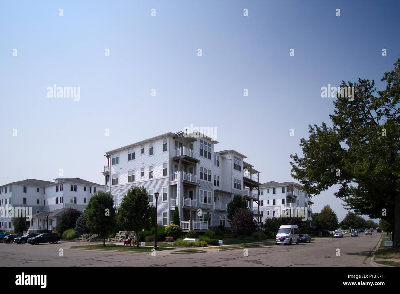 Condominiums condos hires stock photography and images Alamy