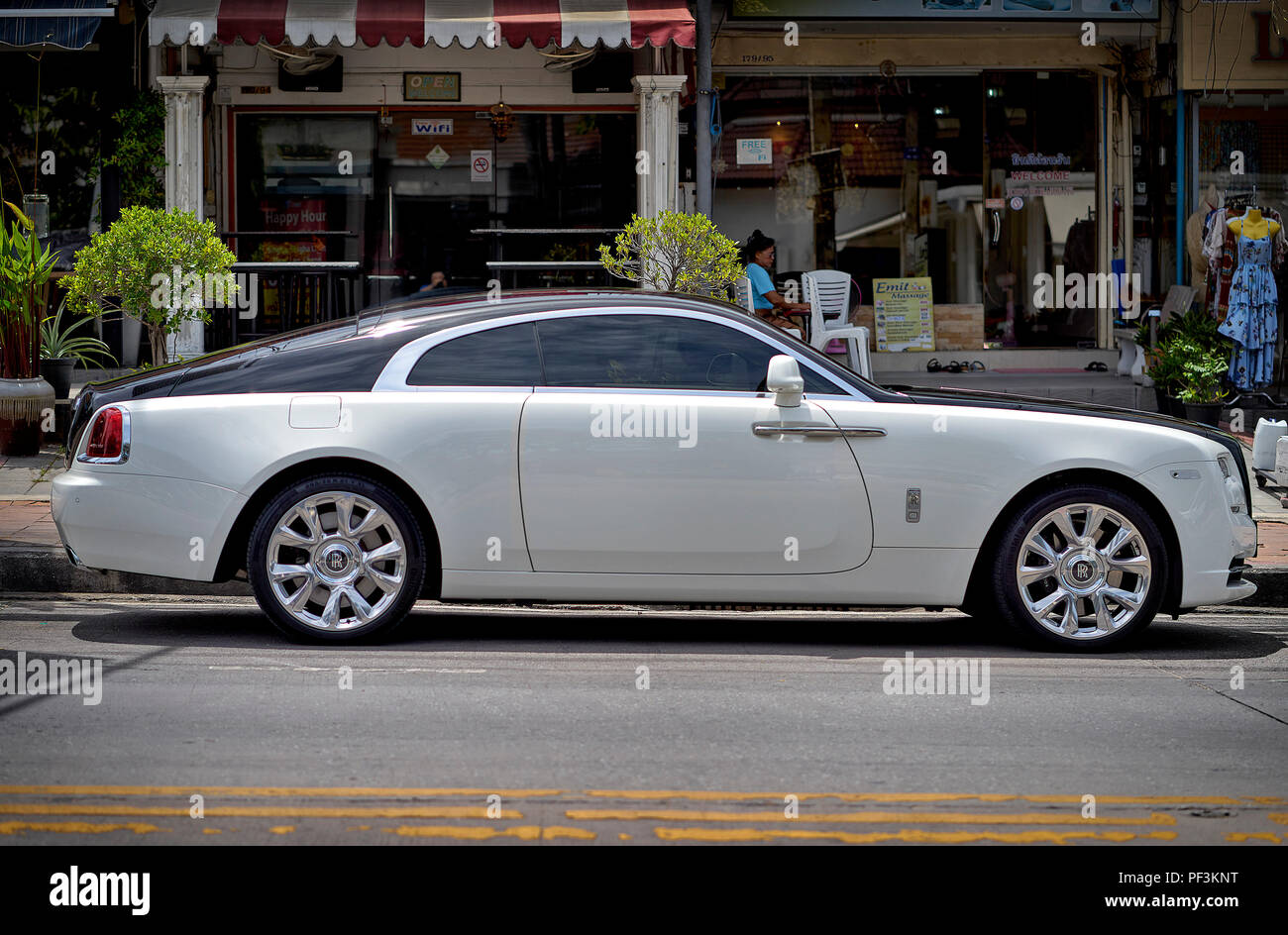 Used 2017 Rolls Royce Wraith Black Badge for sale at HGregoire