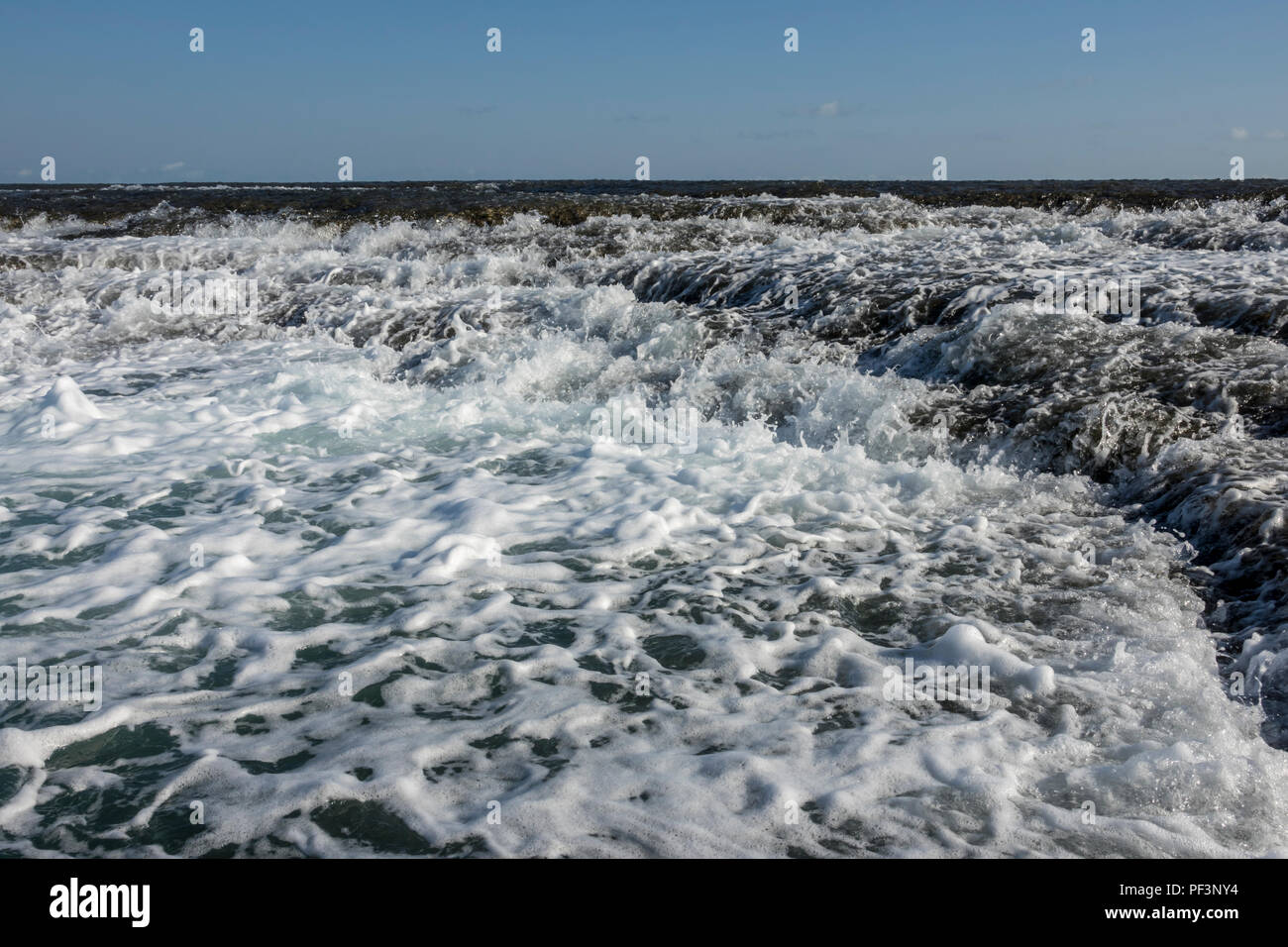 The natural phenomenon that is the ebbing tide at Montgomery Reef