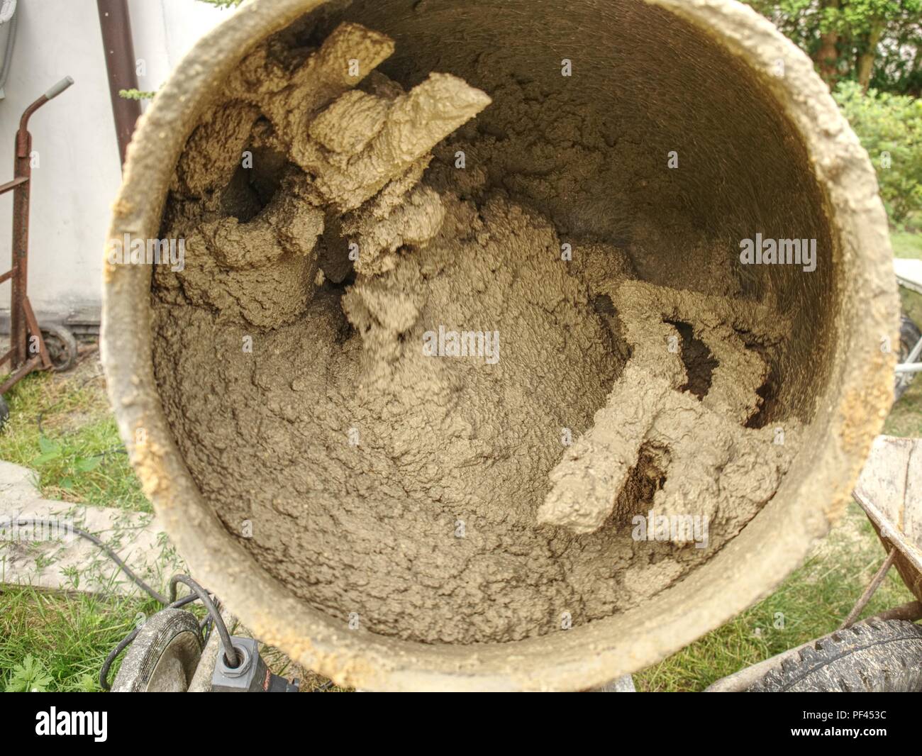 Mortar hoe hires stock photography and images Alamy