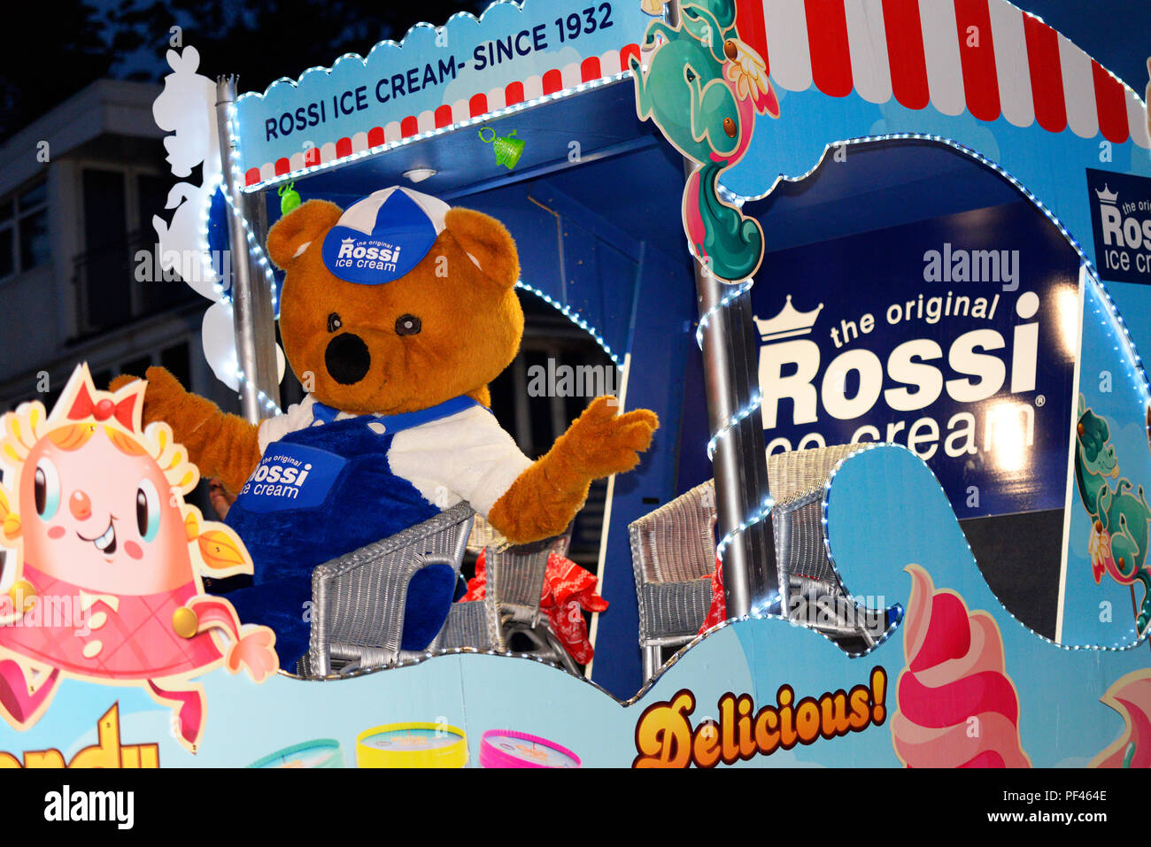 Southend SummerCare Carnival Procession. Southend on Sea, Essex, UK. Rossi ice cream bear in the carnival parade. Float Stock Photo