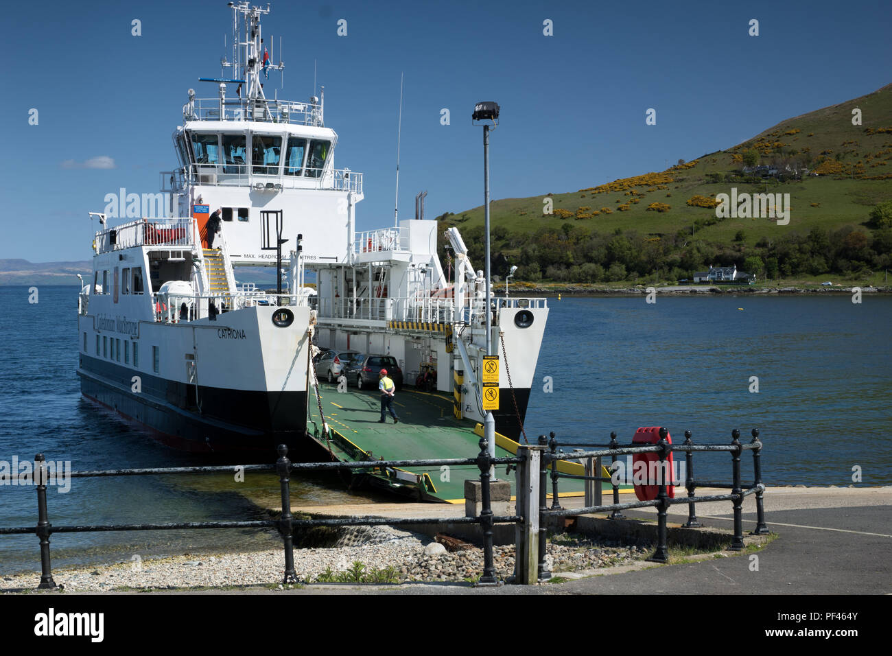 Claonaig to lochranza ferry isle of arran hires stock photography and
