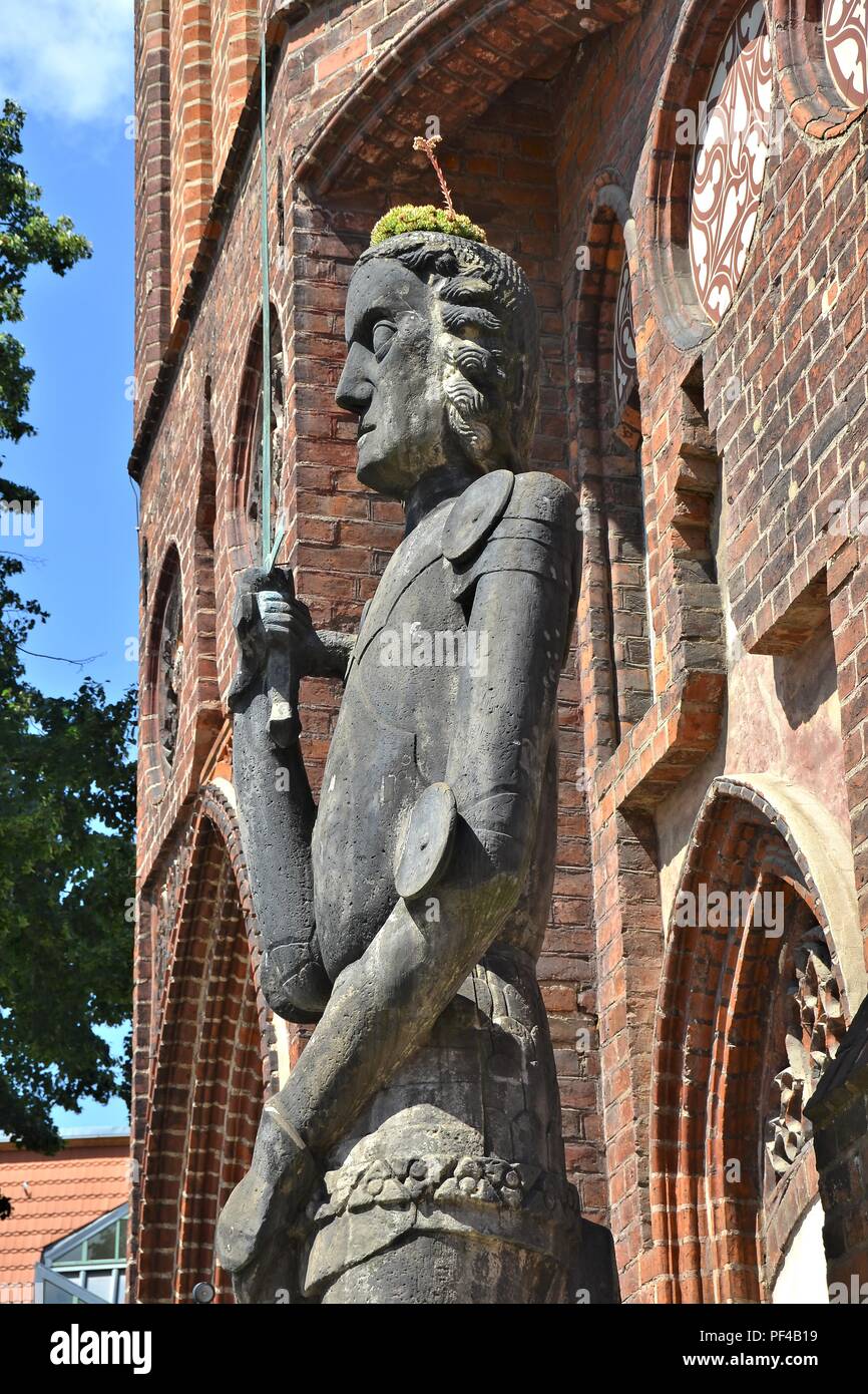 Knight roland statue hires stock photography and images Alamy