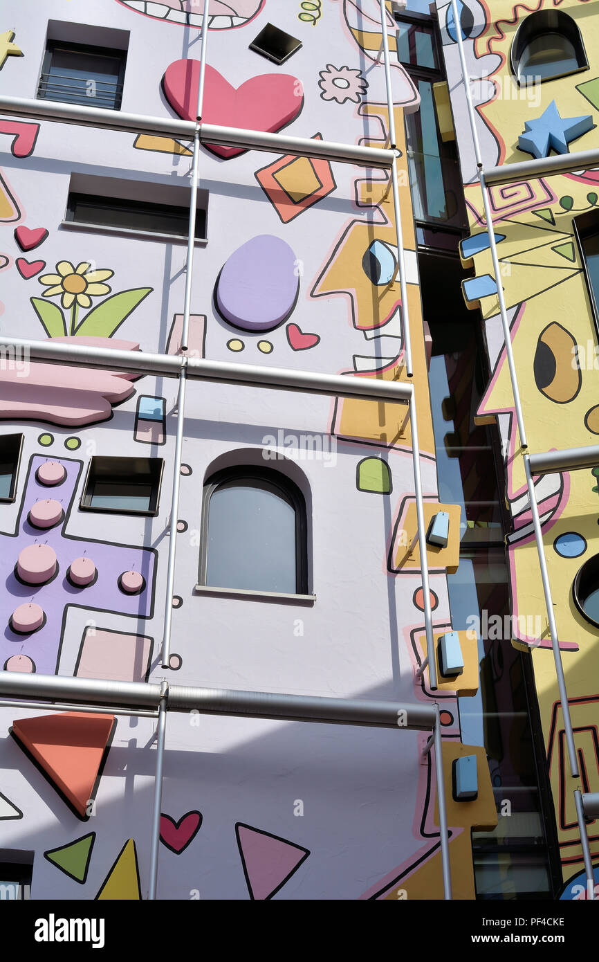 Happy Rizzi House in downtown Braunschweig Stock Photo - Alamy