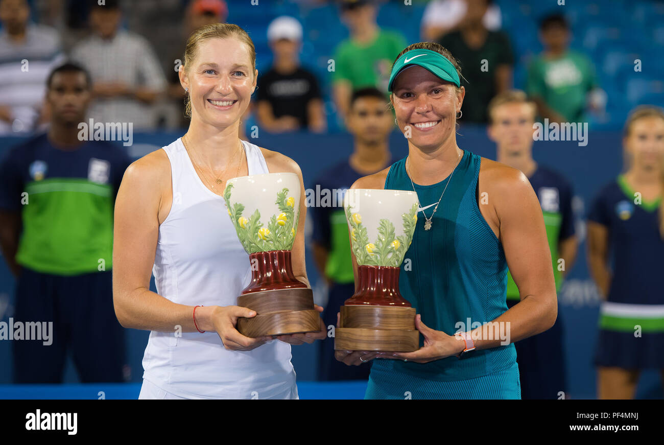 August 18 2018 Ekaterina Makraova Of Russia Lucie Hradecka Of The Czech Republic During The Doubles Trophy Ceremony Of The 2018 Western Southern Open Wta Premier 5 Tennis Tournament