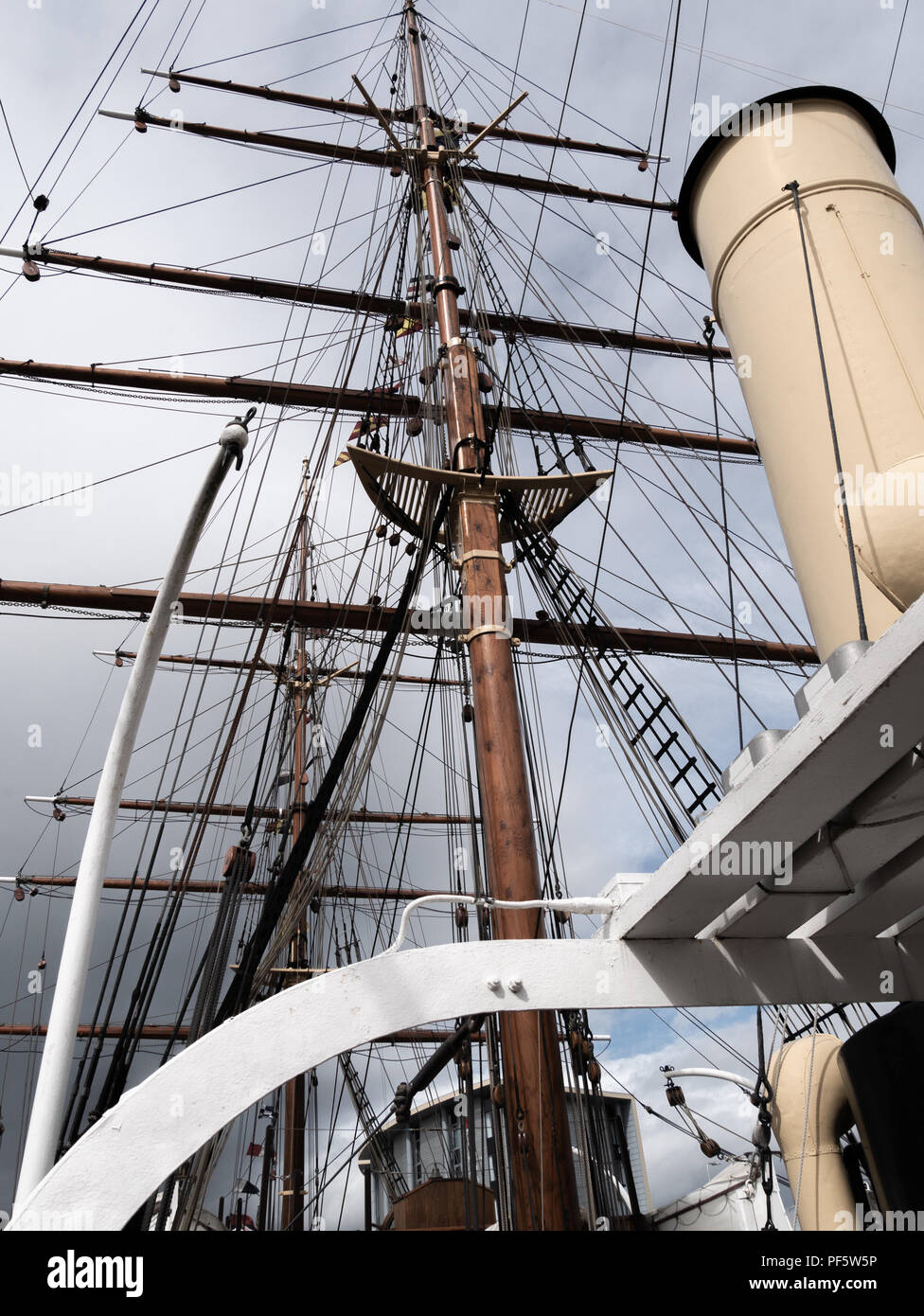 Funnel and rigging on RRS Discovery, Captain Scott's Antarctic ship ...