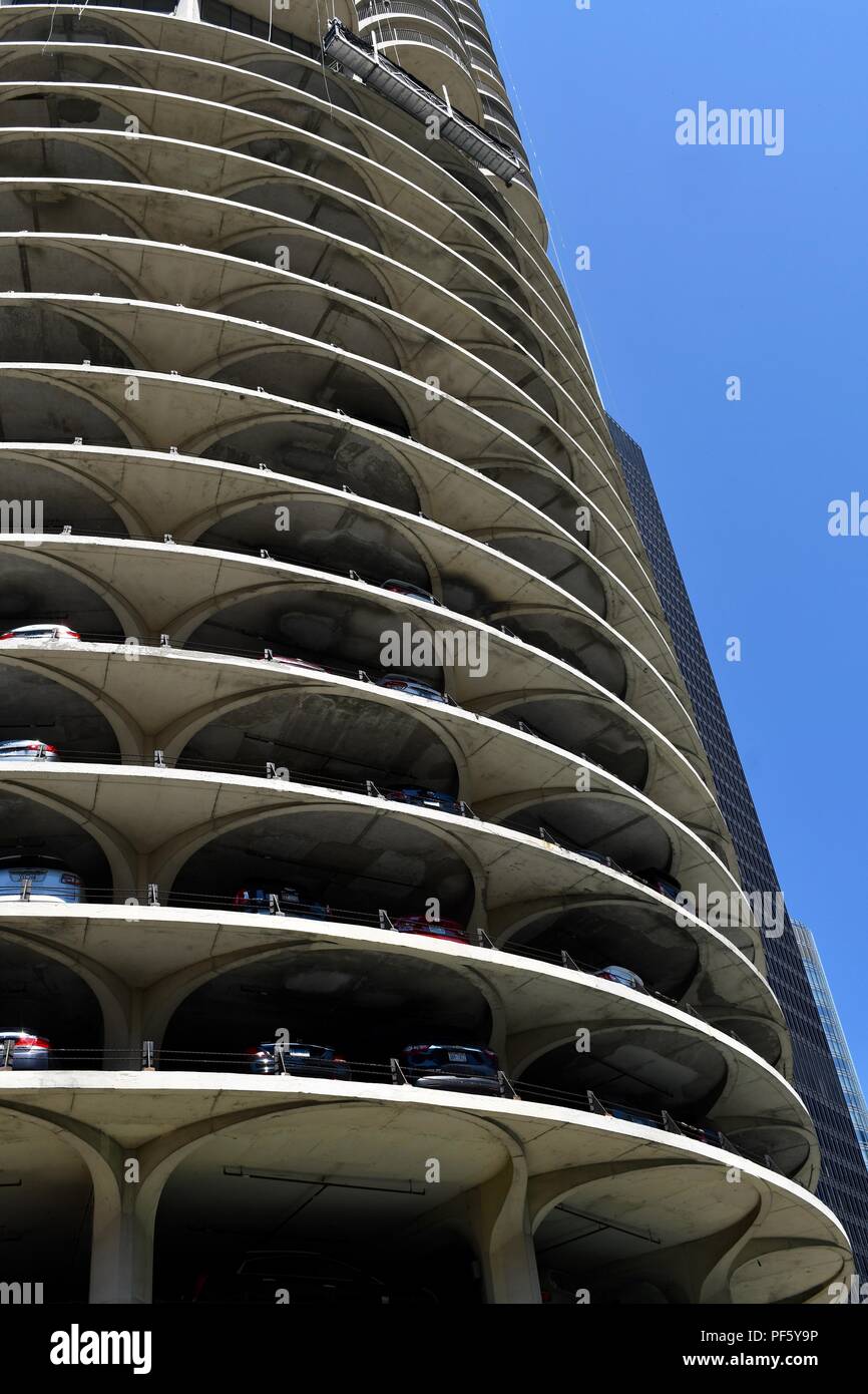 Chicago illinois marina city parking hi-res stock photography and images -  Alamy