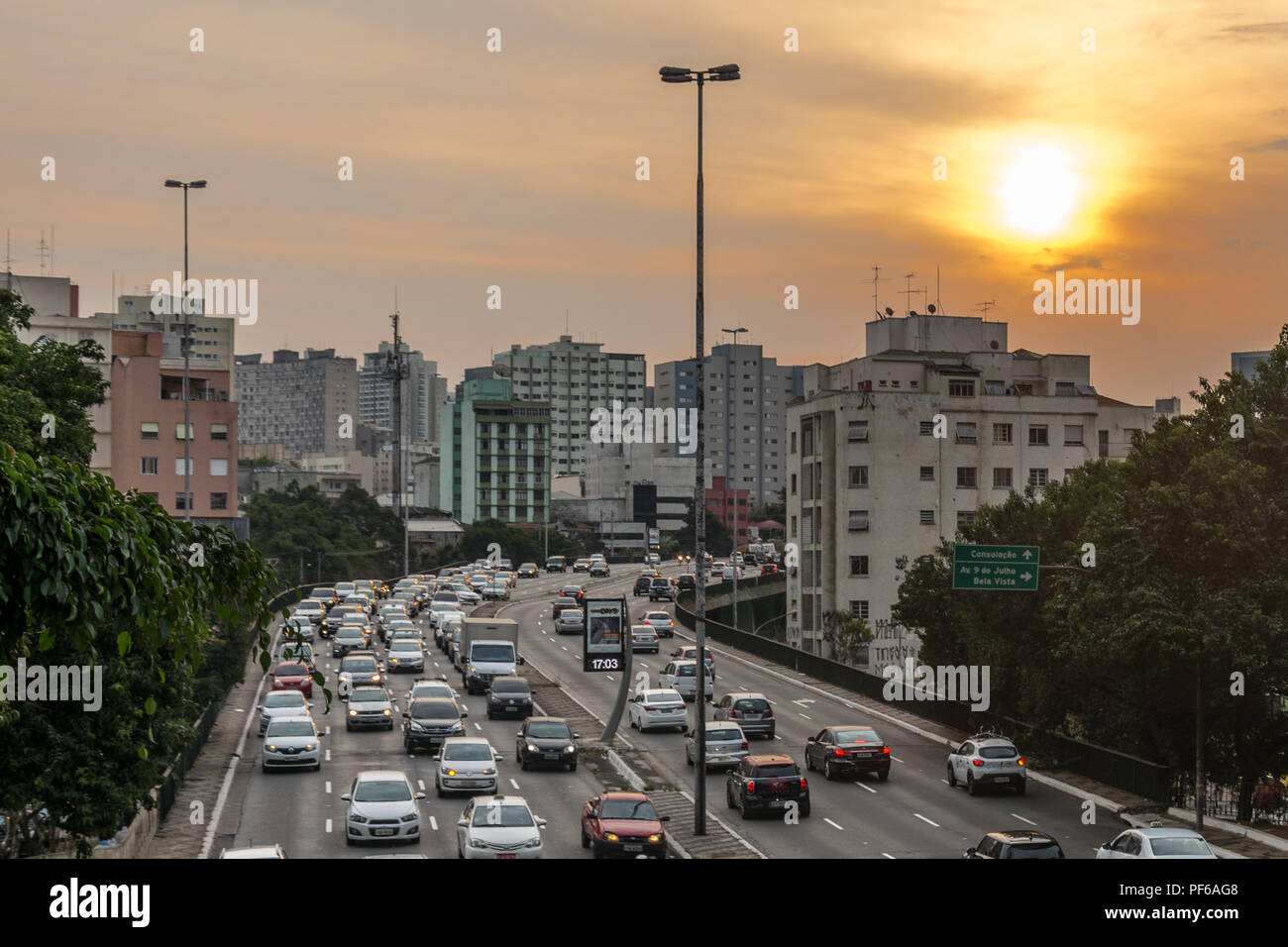 Traffic Jam in 23 De Maio Avenue, in Rainy Day Editorial Stock Photo -  Image of february, paulo: 131418808