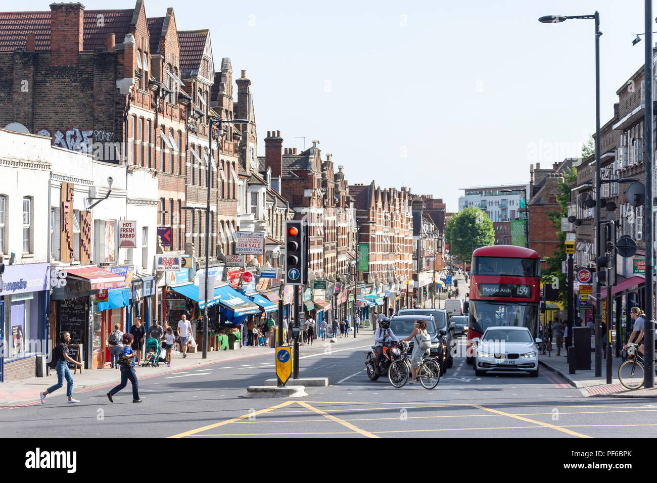 Streatham High Road, Streatham, London Borough of Wandsworth, Greater London, England, United Kingdom Stock Photo