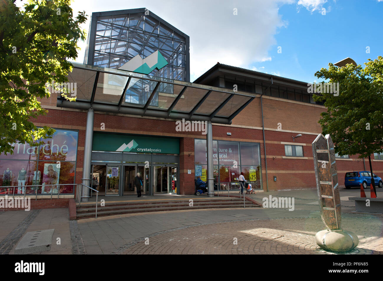 Crystal Peaks Shopping Complex And Arcade In Sheffield Stock Photo Alamy Crystal Peaks Shopping Complex And Arcade In Sheffield Stock Photo Alamy