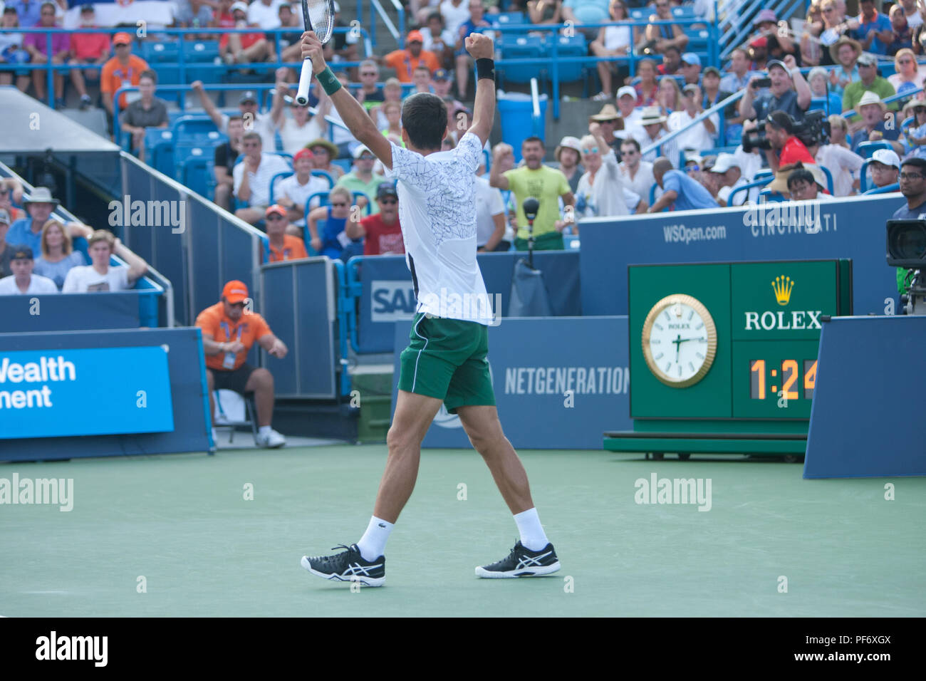 Cincinnati, OH, USA. 19th Aug, 2018. Western and Southern Open Tennis, Cincinnati, OH - August 19, 2018 - Novak Djokovic celebrates after beating Roger Federer in the finals of the Western and Southern Tennis tournament held in Cincinnati. Djokovic won 6-3 6-3. - Photo by Wally Nell/ZUMA Press Credit: Wally Nell/ZUMA Wire/Alamy Live News Stock Photo