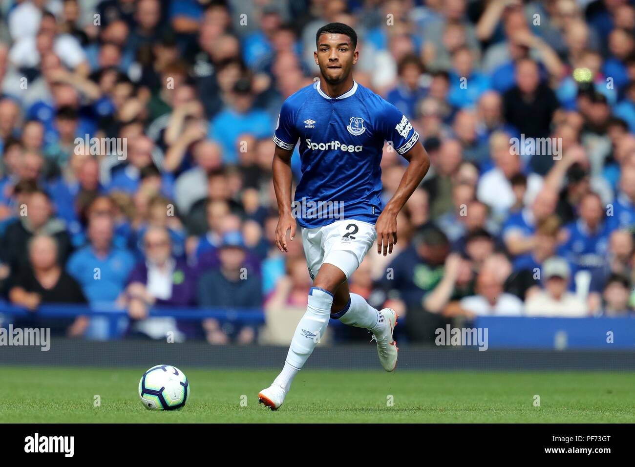 MASON HOLGATE EVERTON FC EVERTON FC V SOUTHAMPTON FC, PREMIER LEAGUE GOODISON PARK, EVERTON, ENGLAND 18 August 2018 GBC10979 STRICTLY EDITORIAL USE ONLY. If The Player/Players Depicted In This Image Is/Are Playing For An English Club Or The England National Team. Then This Image May Only Be Used For Editorial Purposes. No Commercial Use. The Following Usages Are Also Restricted EVEN IF IN AN EDITORIAL CONTEXT: Use in conjuction with, or part of, any unauthorized audio, video, data, fixture lists, club/league logos, Betting, Games or any 'live' services. Also Restricted Ar Stock Photo