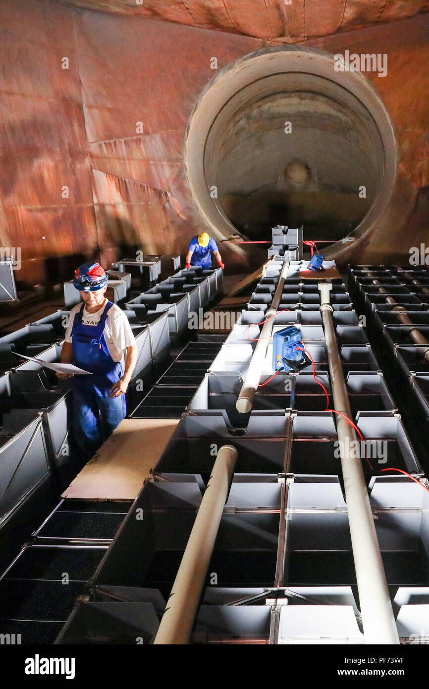 August 18 Germany Chemnitz Two Workers Install Special Filter Boxes In The Flue Gas Cleaning Plant In The North Heating And Power Station The Energy Supplier Eins Energie In Sachsen Gmbh