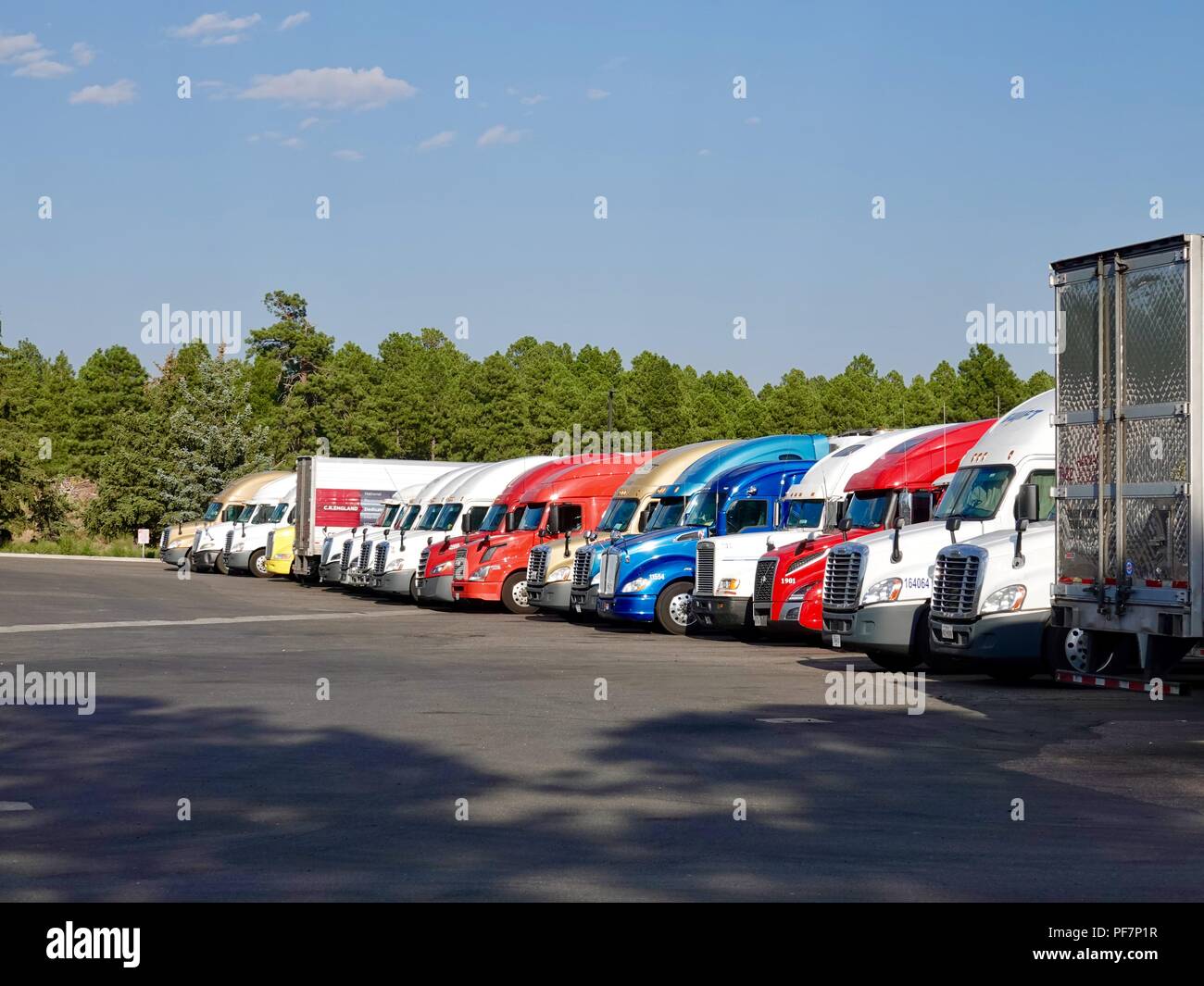 Truck Stop High Resolution Stock Photography and Images Alamy