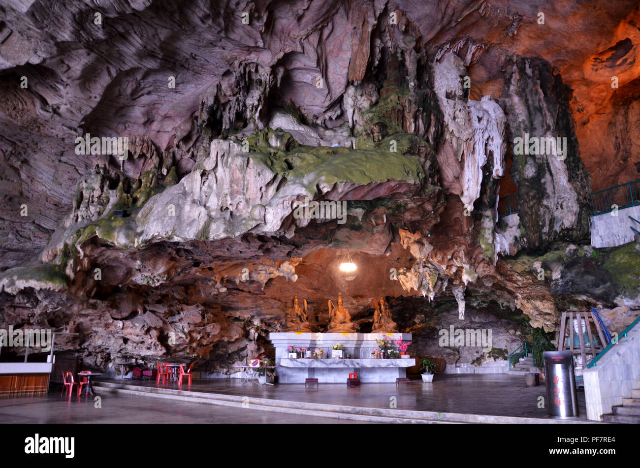 Interior of the Kek Lok Tong which is located at Gunung Rapat in the